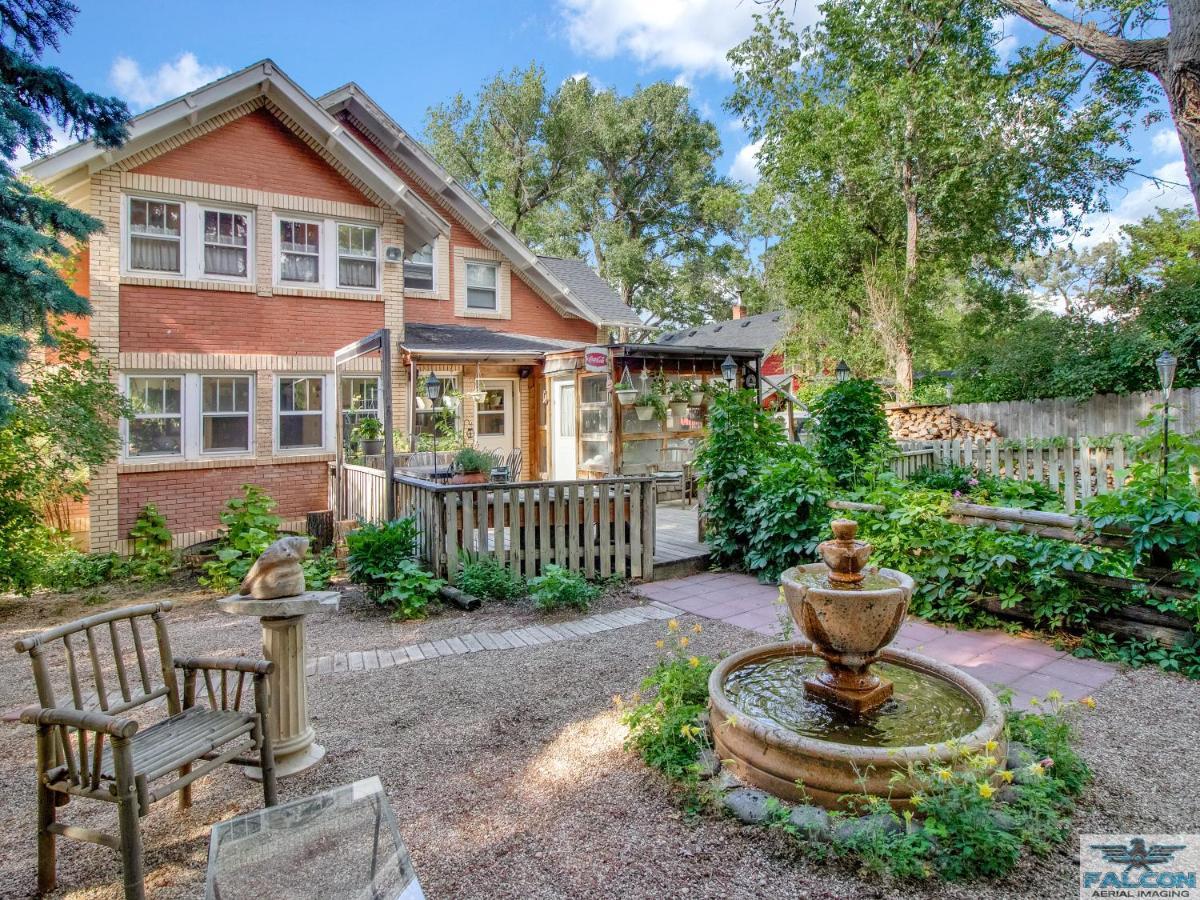 Robins Nest Bed&Breakfast Cody Exterior foto