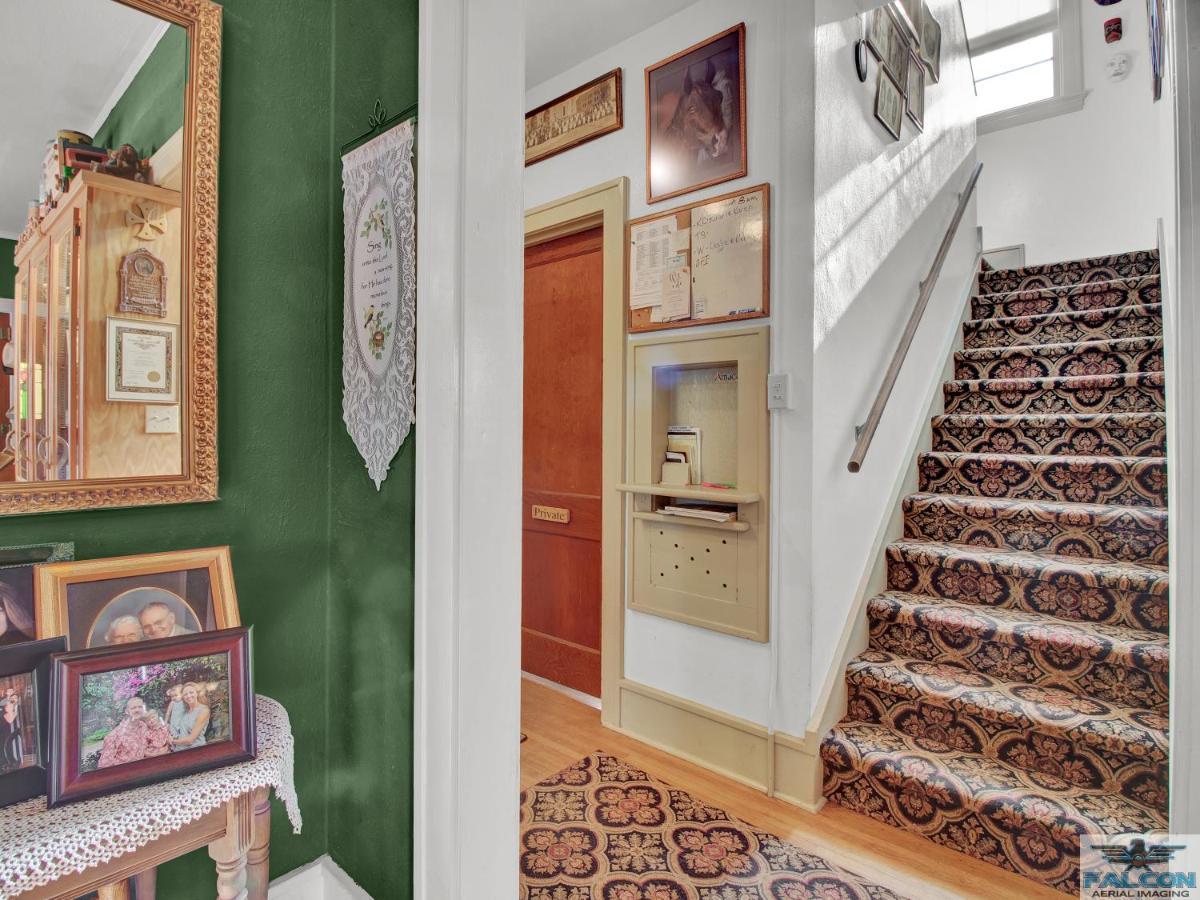 Robins Nest Bed&Breakfast Cody Exterior foto