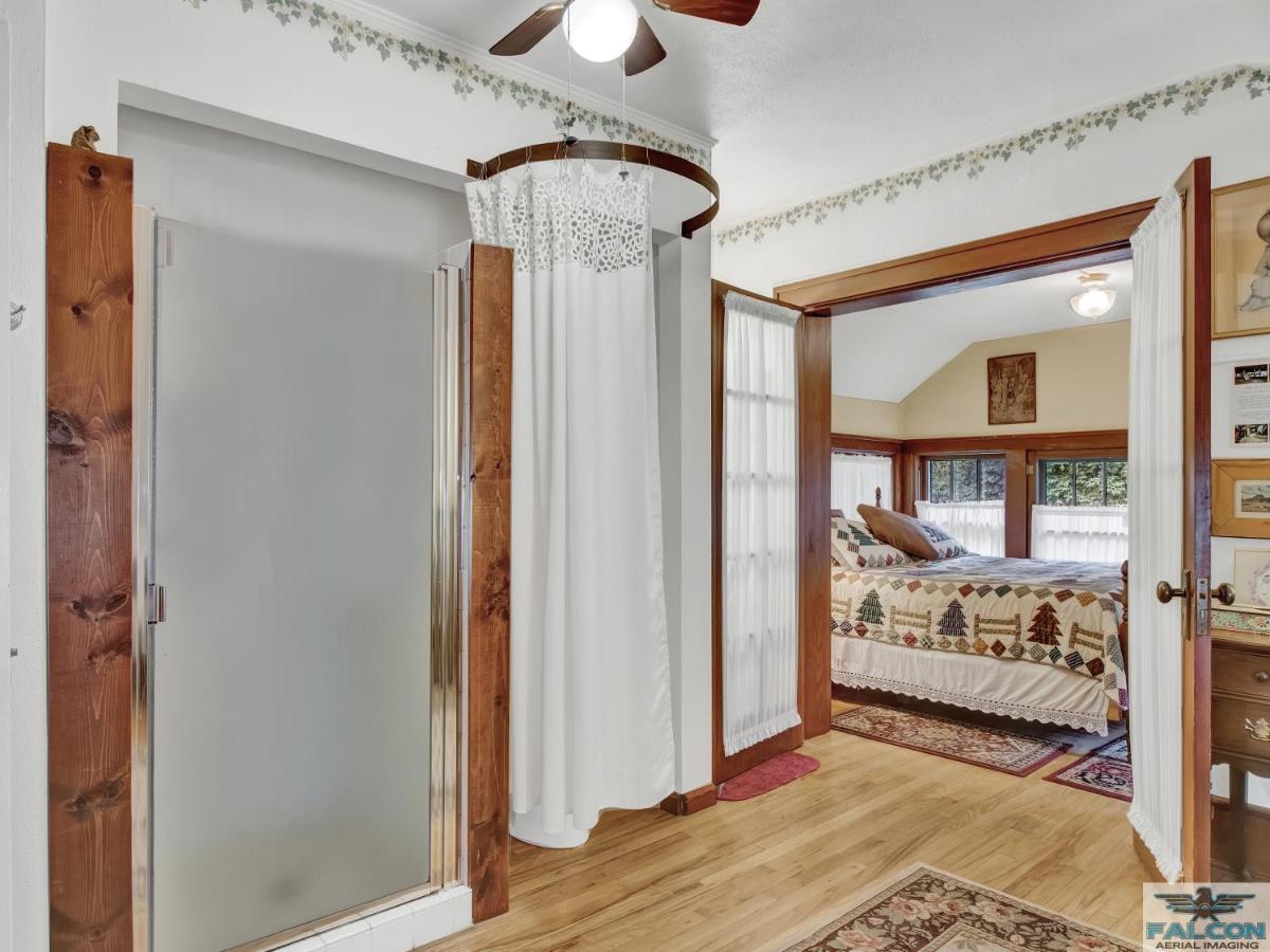 Robins Nest Bed&Breakfast Cody Exterior foto